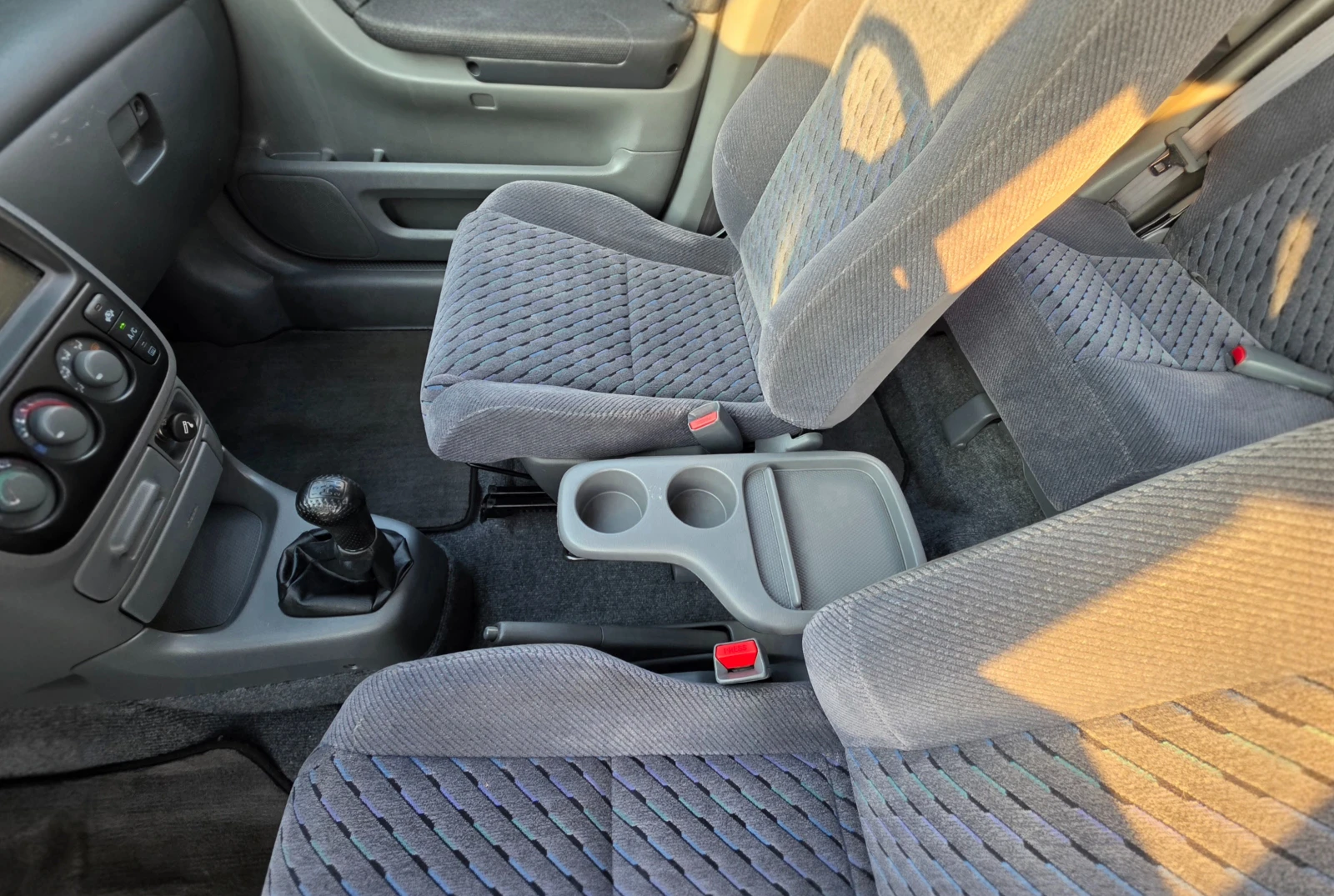 Honda Cr-v 2.0i 147ks 92000km !!!, снимка 10 - Автомобили и джипове - 55437957