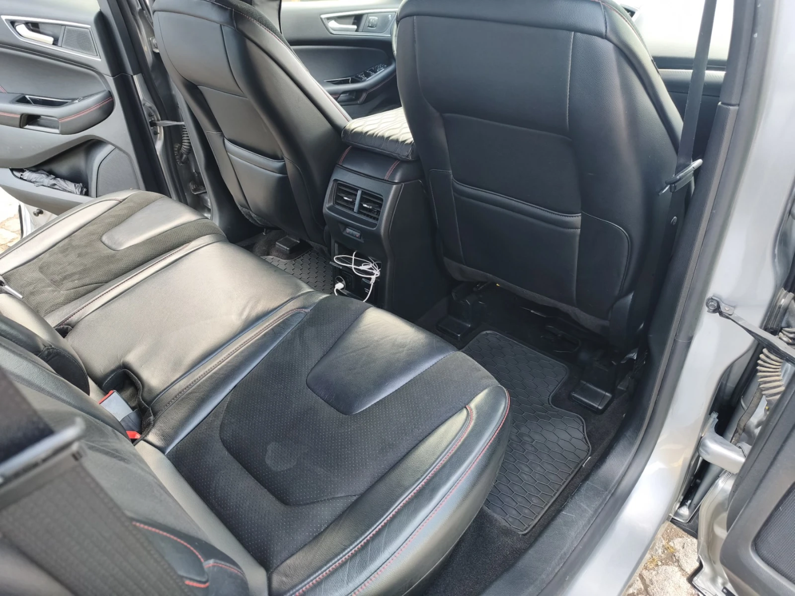 Ford Edge 2.0DI ST-LINE 238 k.c 8ck., снимка 15 - Автомобили и джипове - 56151740