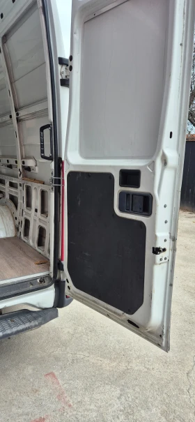 Iveco 35s11, снимка 8