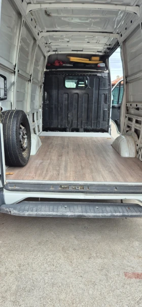 Iveco 35s11, снимка 11