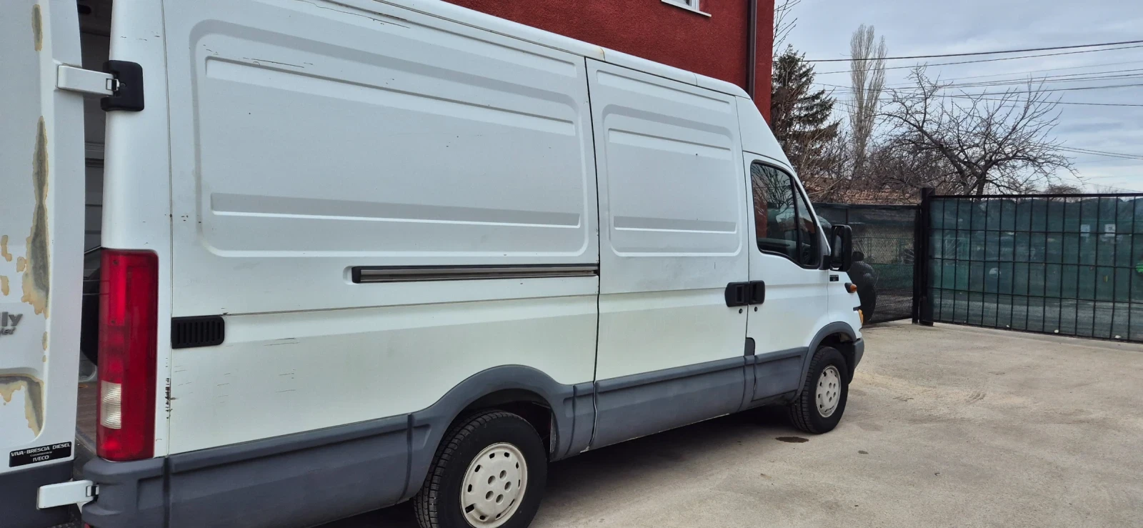 Iveco 35s11  - изображение 10