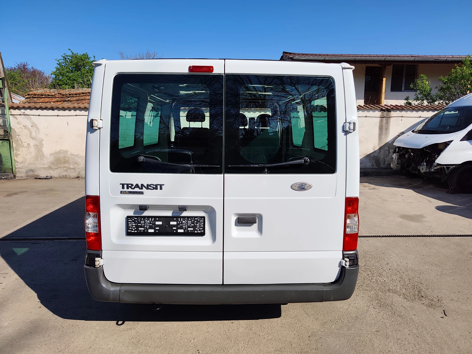 Ford Transit 2.2TDCI - ТОВАРЕН, снимка 5 - Бусове и автобуси - 54143834