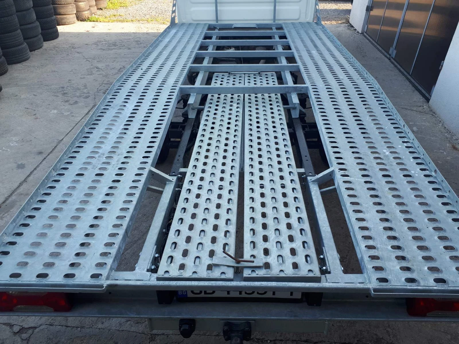 Iveco Daily 35S18 180кс. Климатик - изображение 10