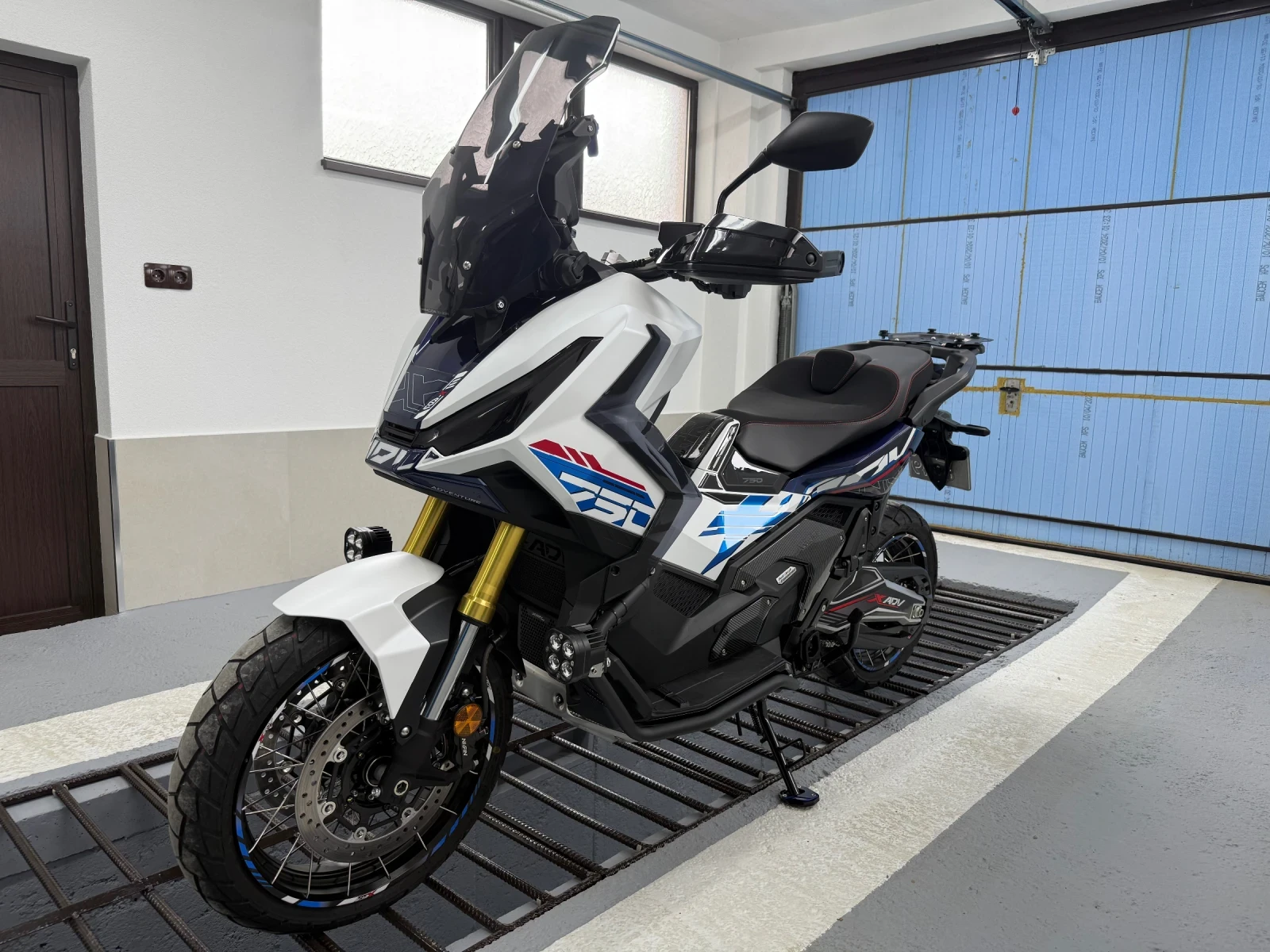 Honda X-ADV 750 2026 Special edition, снимка 7 - Мотоциклети и мототехника - 56231697