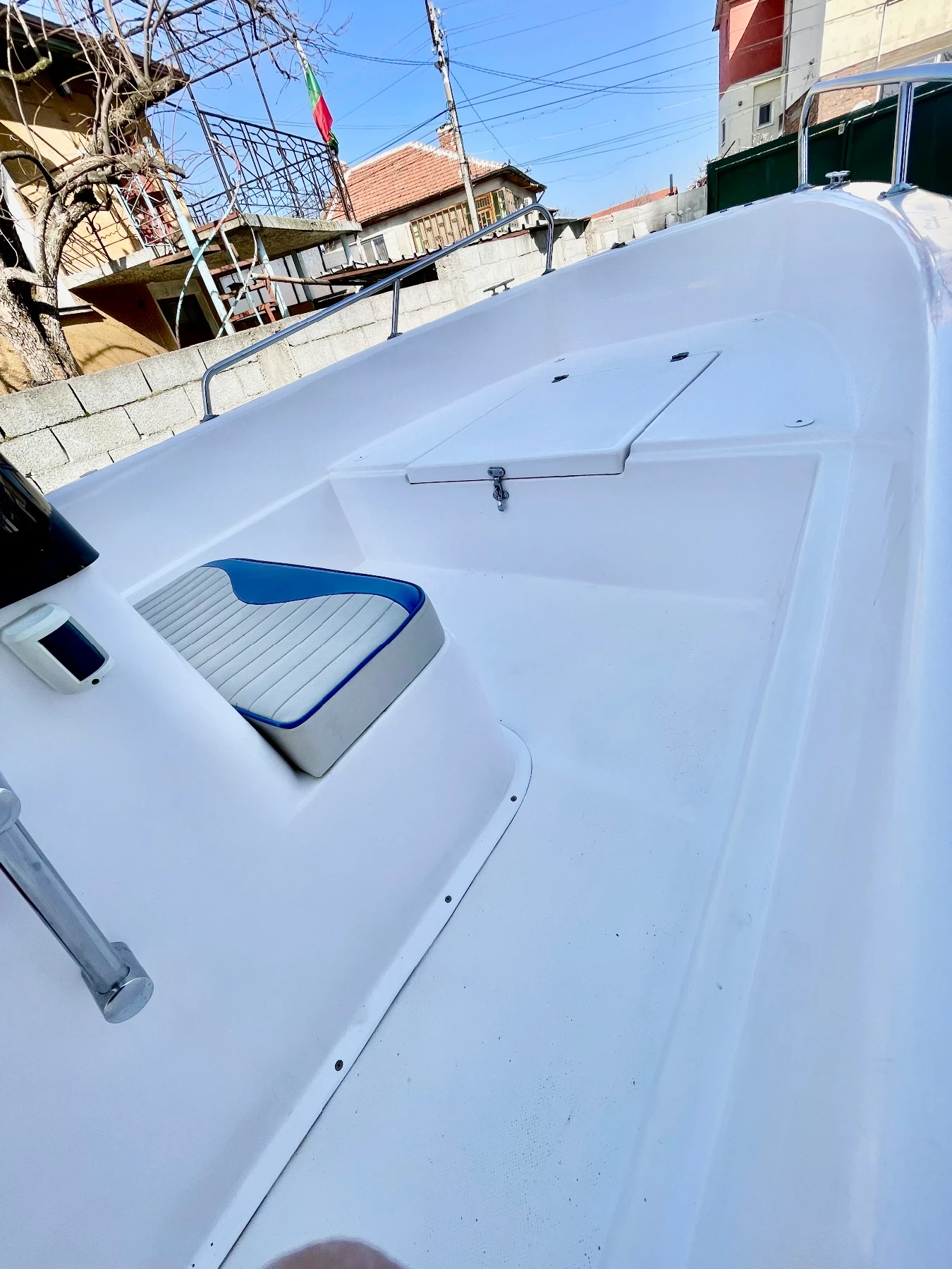 Моторна яхта Marino Atom 450, снимка 6 - Воден транспорт - 54733413