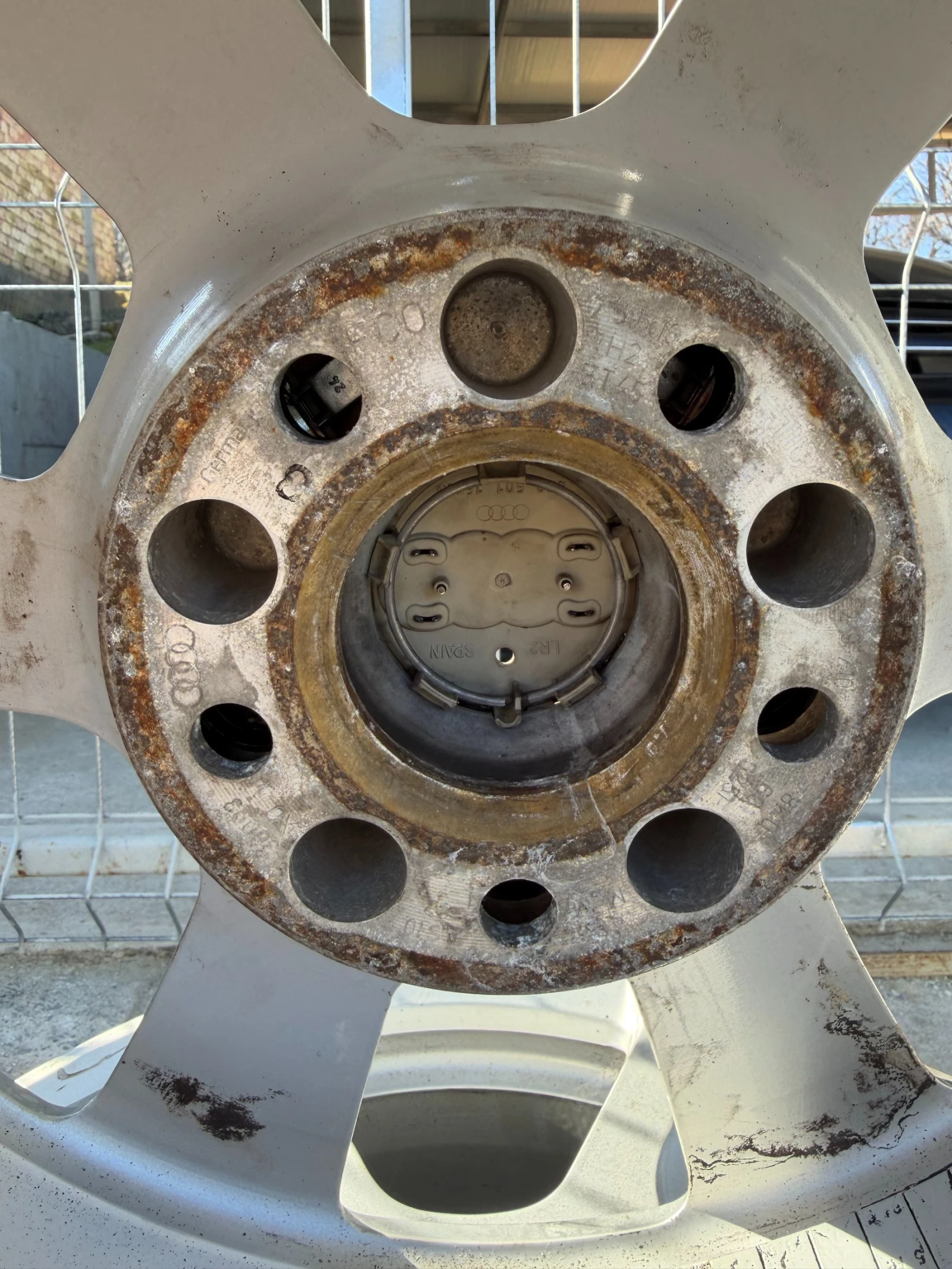 Джанти за Audi, снимка 8 - Гуми и джанти - 53768477