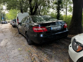 Mercedes-Benz E 200, снимка 11
