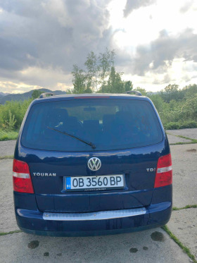 VW Touran 1.9 tdi, снимка 4 - Автомобили и джипове - 45607326