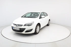 Opel Astra, снимка 1