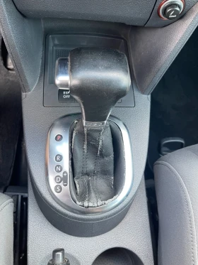VW Touran 2.0 TDI Automatic 140 . | Mobile.bg    13