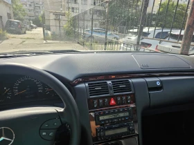 Обява за продажба на Mercedes-Benz E 320 4matic ~12 800 лв. - изображение 5