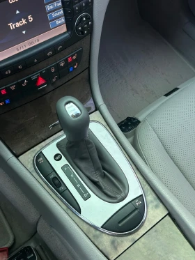 Mercedes-Benz E 320 ДИСТРОНИК ВСИЧКИ ЕКСТРИ - 12500 лв. / 6391.15 € - 32947578 12
