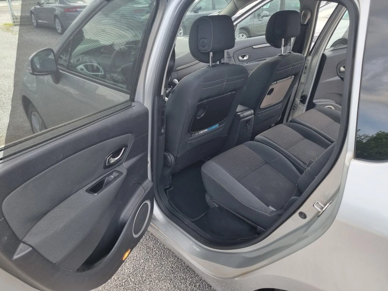 Renault Scenic -XMODE, снимка 12 - Автомобили и джипове - 41001276