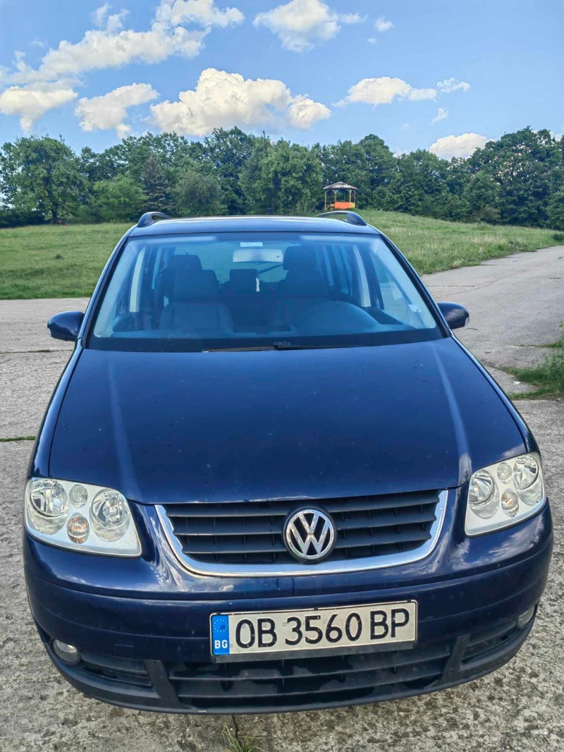 VW Touran 1.9 tdi, снимка 8 - Автомобили и джипове - 47431617