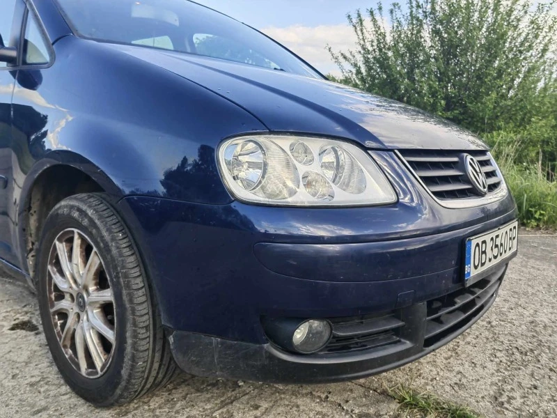 VW Touran 1.9 tdi, снимка 9 - Автомобили и джипове - 47431617