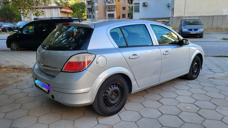 Opel Astra 1.6 twinport, снимка 5 - Автомобили и джипове - 47638111