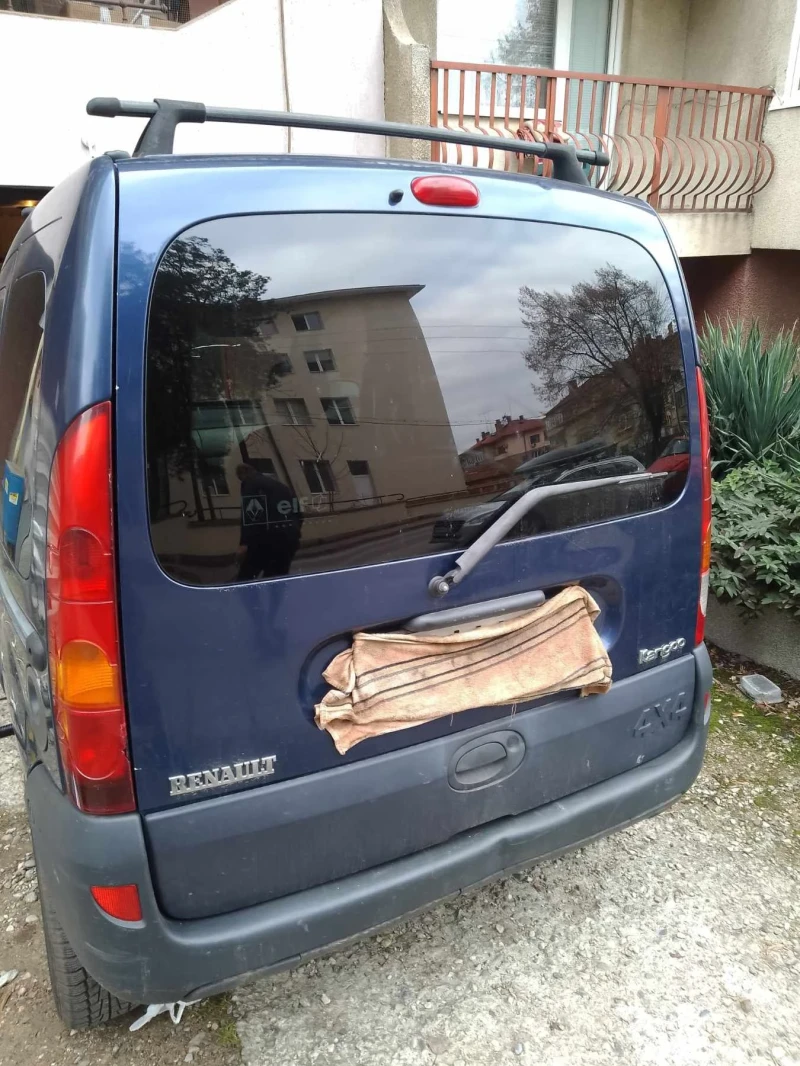 Renault Kangoo, снимка 1 - Автомобили и джипове - 48015324