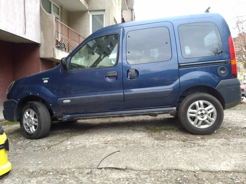 Renault Kangoo, снимка 2 - Автомобили и джипове - 48015324