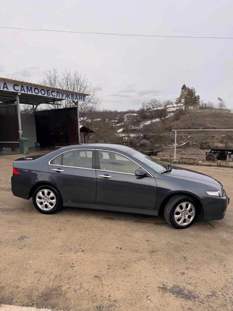 Honda Accord, снимка 4 - Автомобили и джипове - 48738353