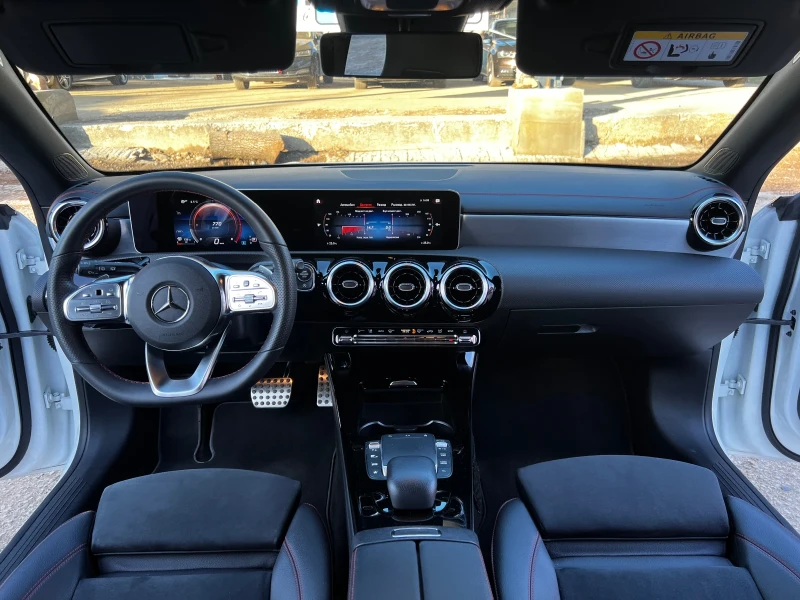 Mercedes-Benz CLA 200 AMG/CAMERA/MBUX/DIGITAL, снимка 7 - Автомобили и джипове - 48800817