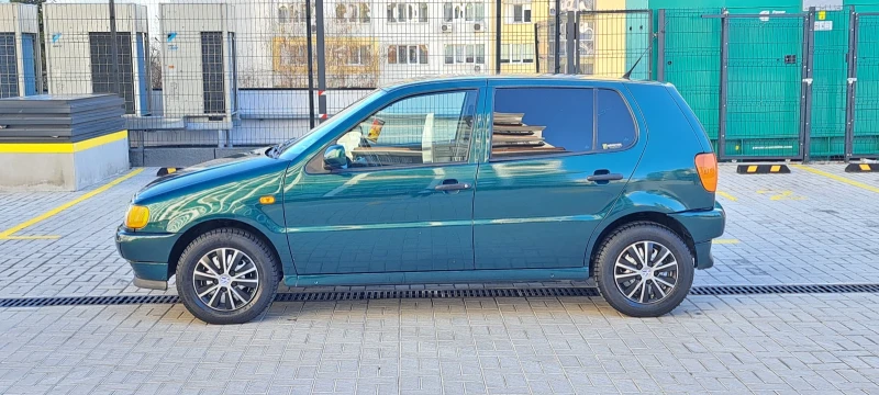 VW Polo 1.4I, снимка 2 - Автомобили и джипове - 49553613