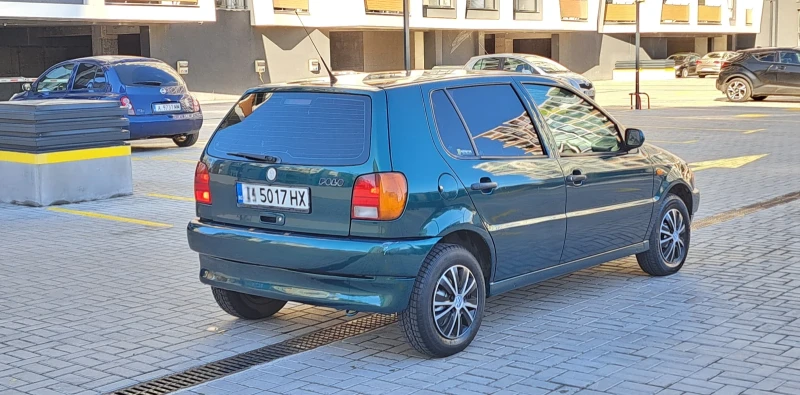 VW Polo 1.4I, снимка 4 - Автомобили и джипове - 49553613