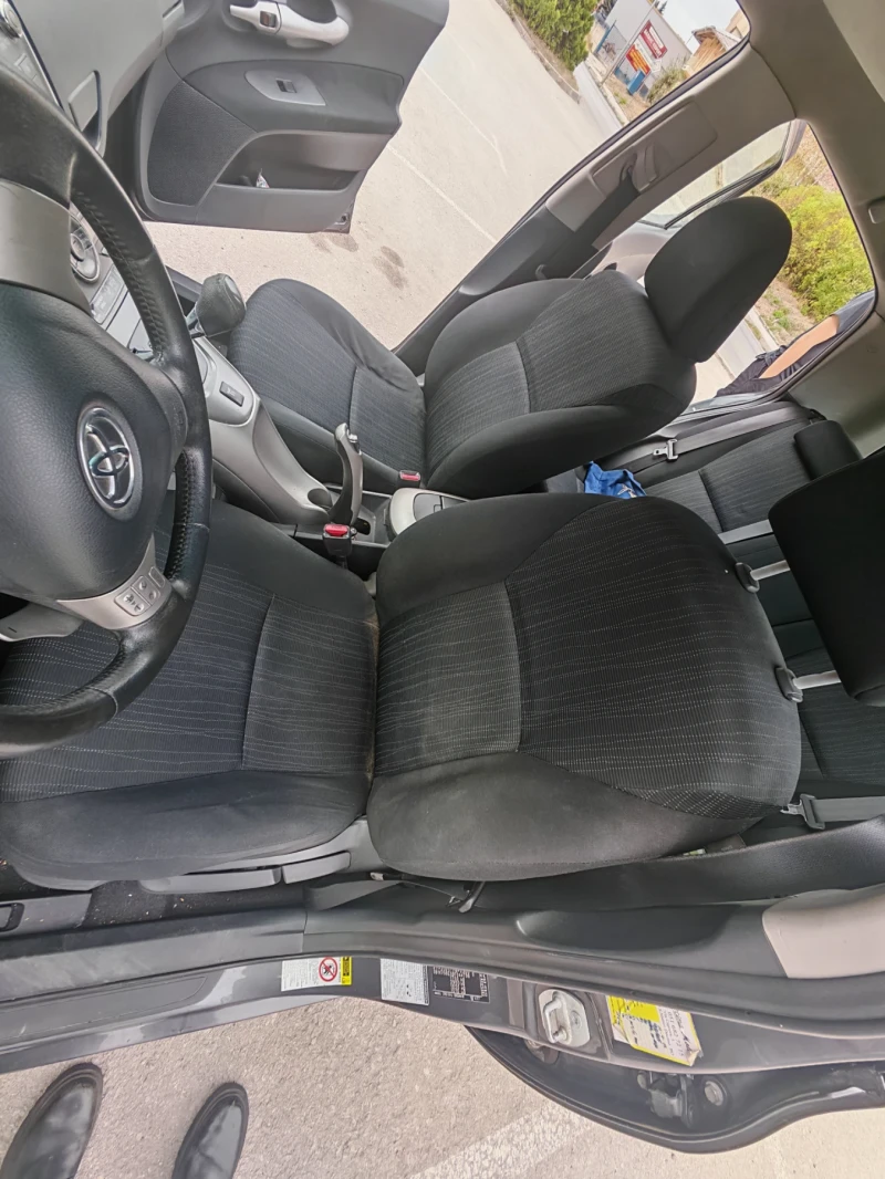 Toyota Auris, снимка 7 - Автомобили и джипове - 51868286