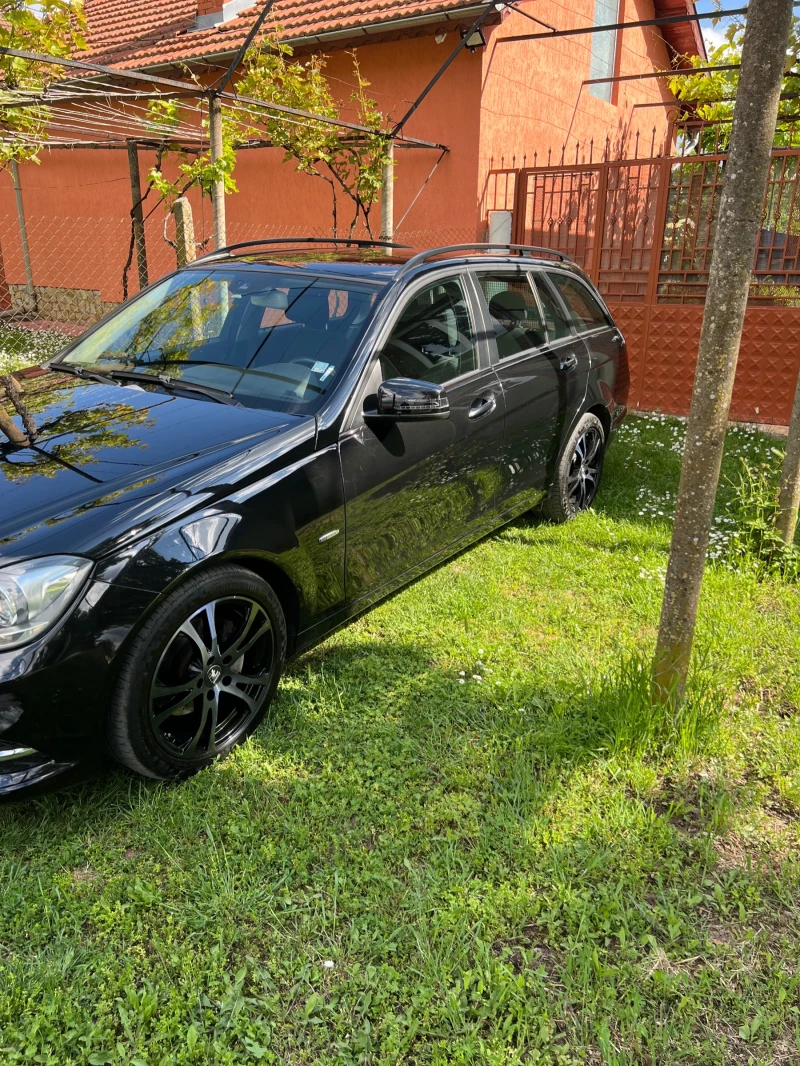 Mercedes-Benz C 250 4X4, снимка 4 - Автомобили и джипове - 52031618