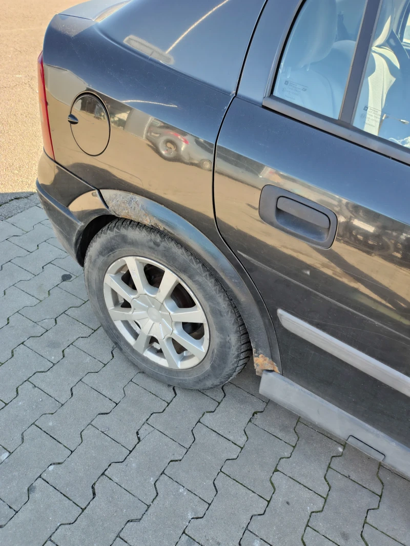 Opel Astra 2.0 автоматик, снимка 7 - Автомобили и джипове - 52254221