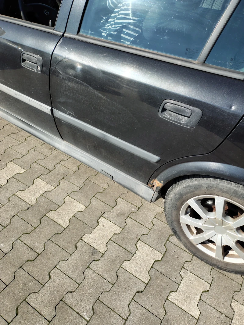 Opel Astra 2.0 автоматик, снимка 3 - Автомобили и джипове - 52254221