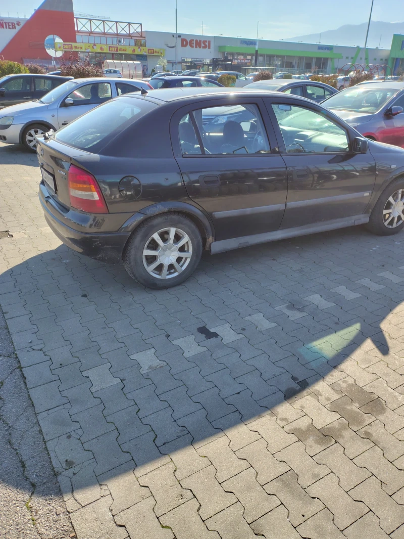 Opel Astra 2.0 автоматик, снимка 8 - Автомобили и джипове - 52254221