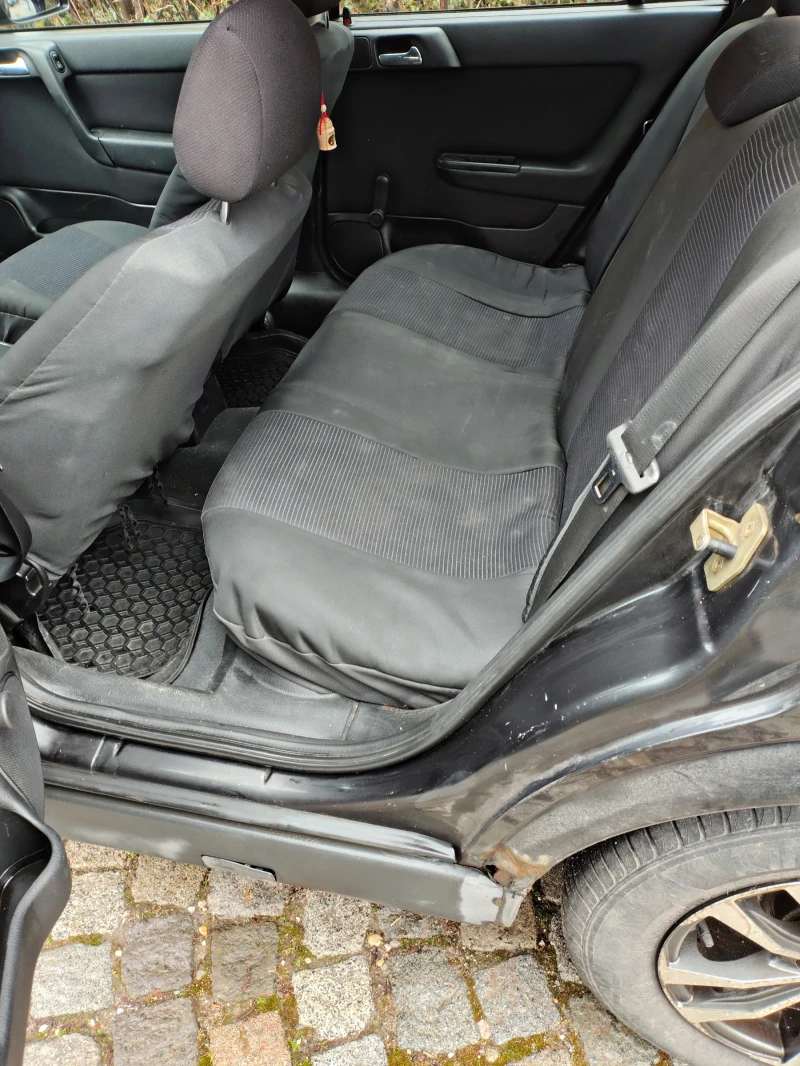 Opel Astra 2.0 dti 16v, автоматик, климатик, снимка 9 - Автомобили и джипове - 52254221