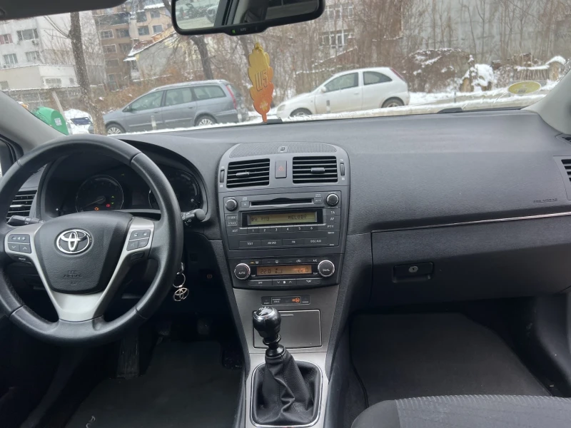 Toyota Avensis, снимка 6 - Автомобили и джипове - 53468564