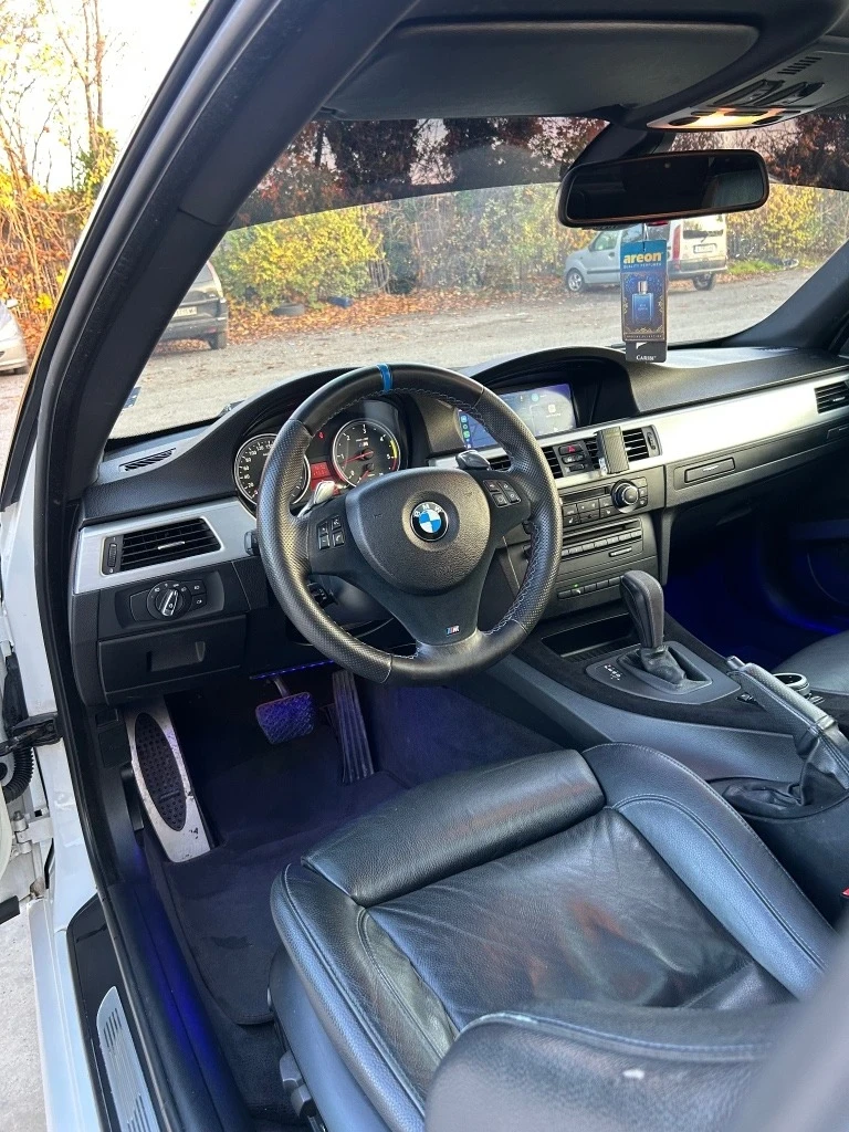 BMW 330, снимка 9 - Автомобили и джипове - 54068249