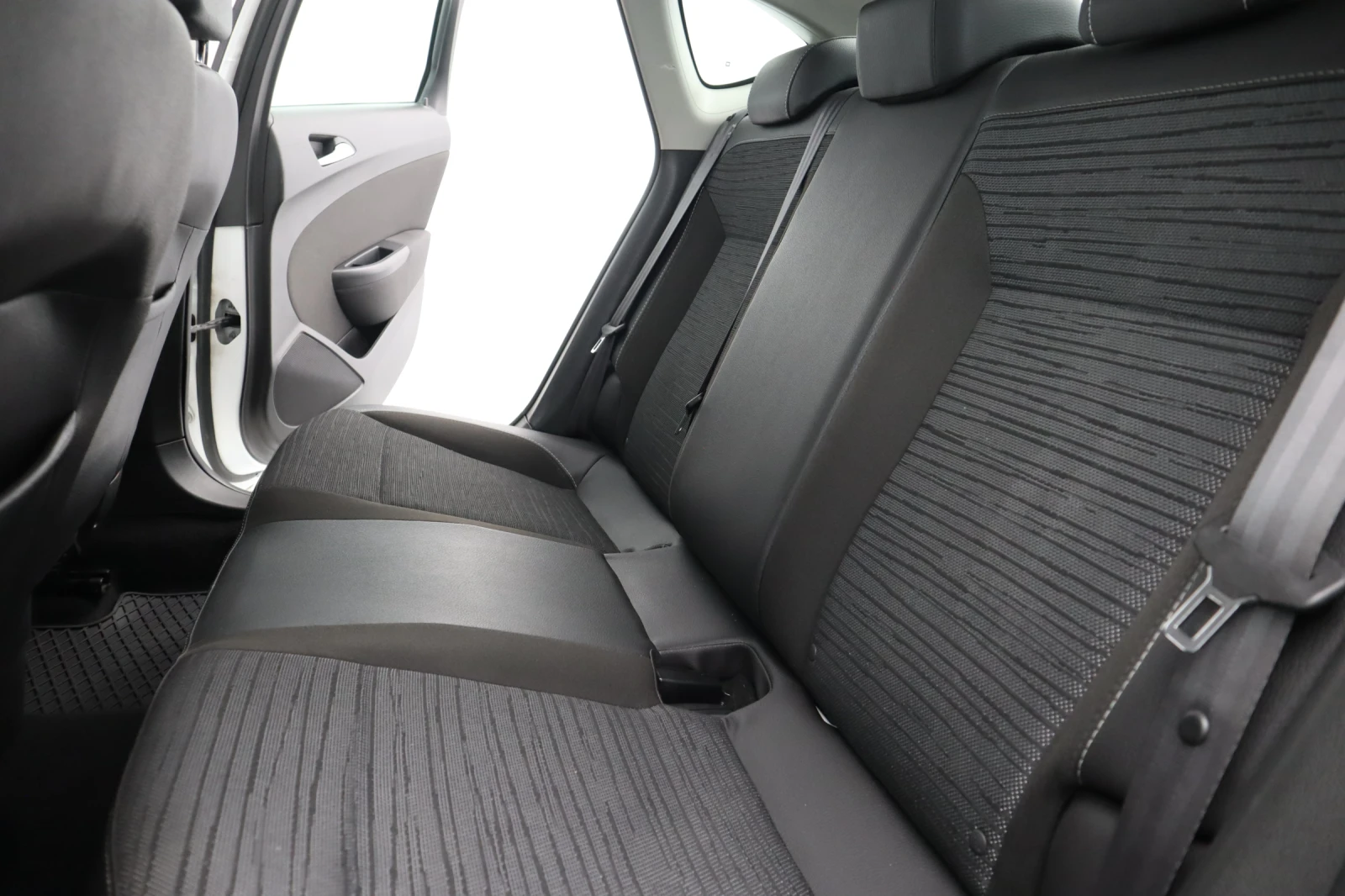 Opel Astra | Mobile.bg   17