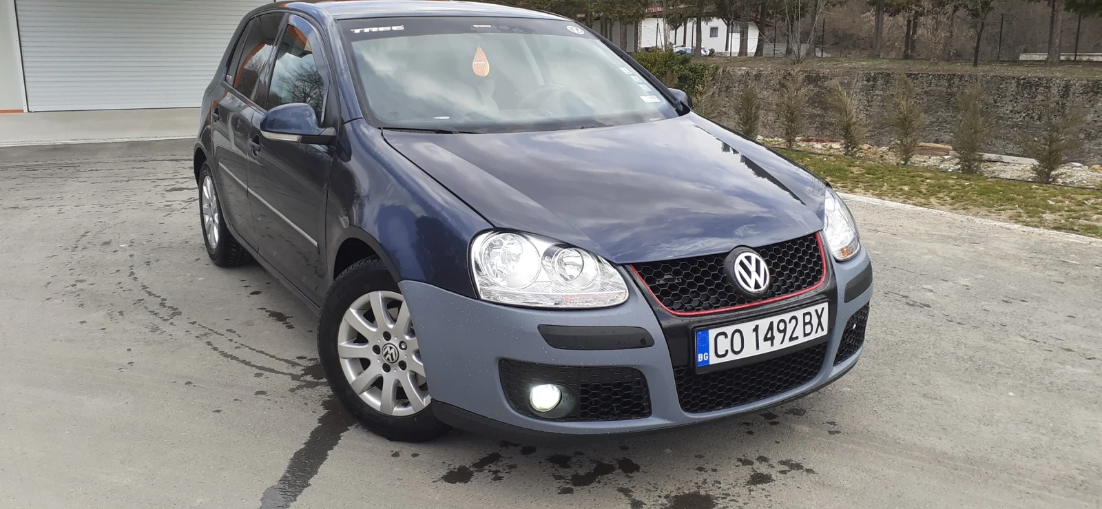 VW Golf 1.6 БАРТЕР С ДОПЛАЩАНЕ - изображение 10