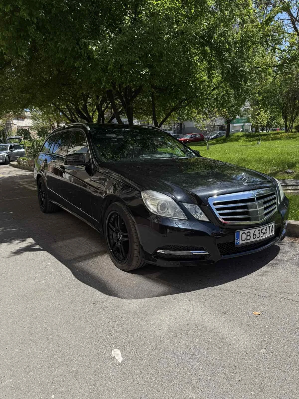 Mercedes-Benz E 350  - изображение 2