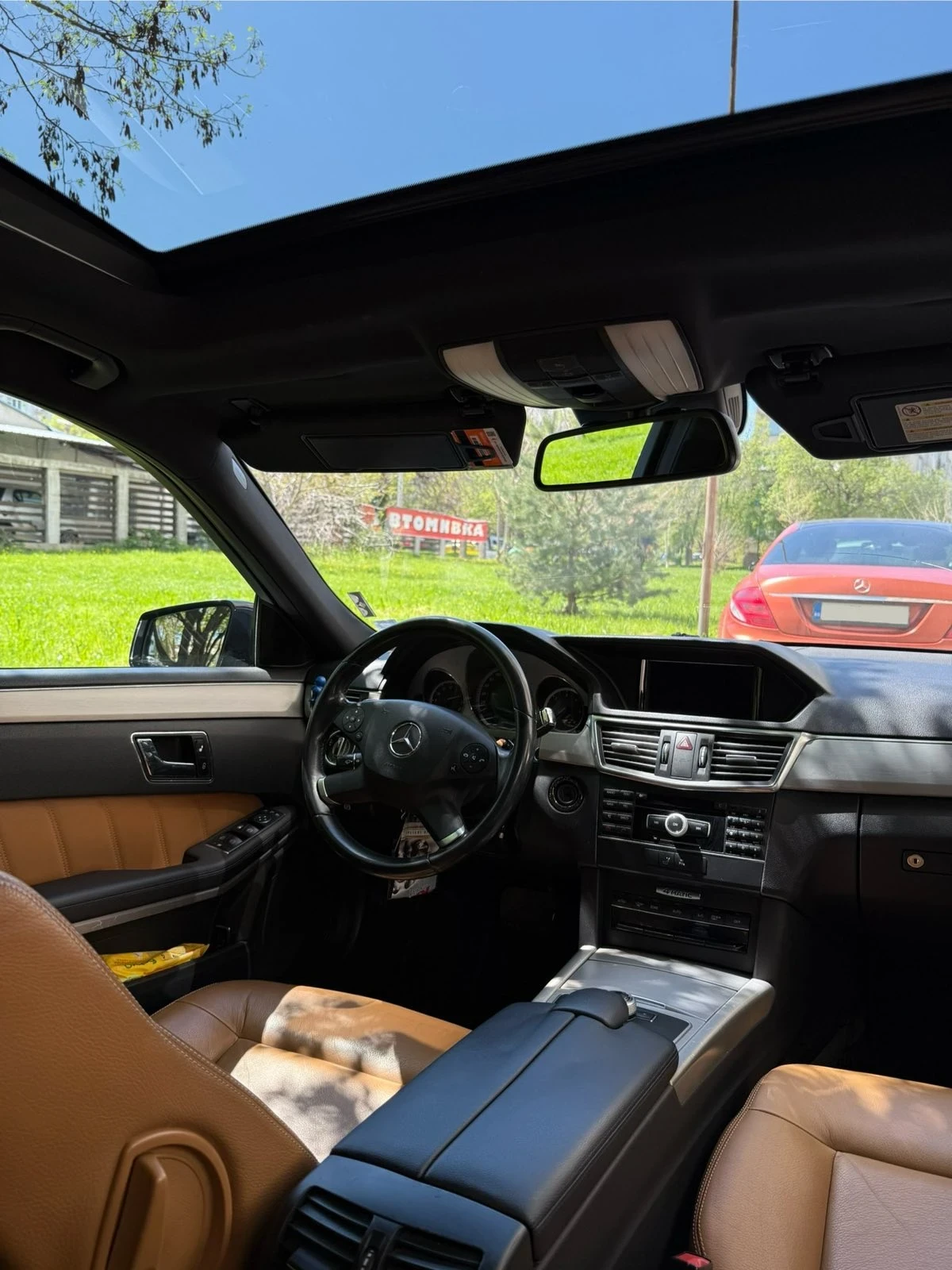 Mercedes-Benz E 350  - изображение 6