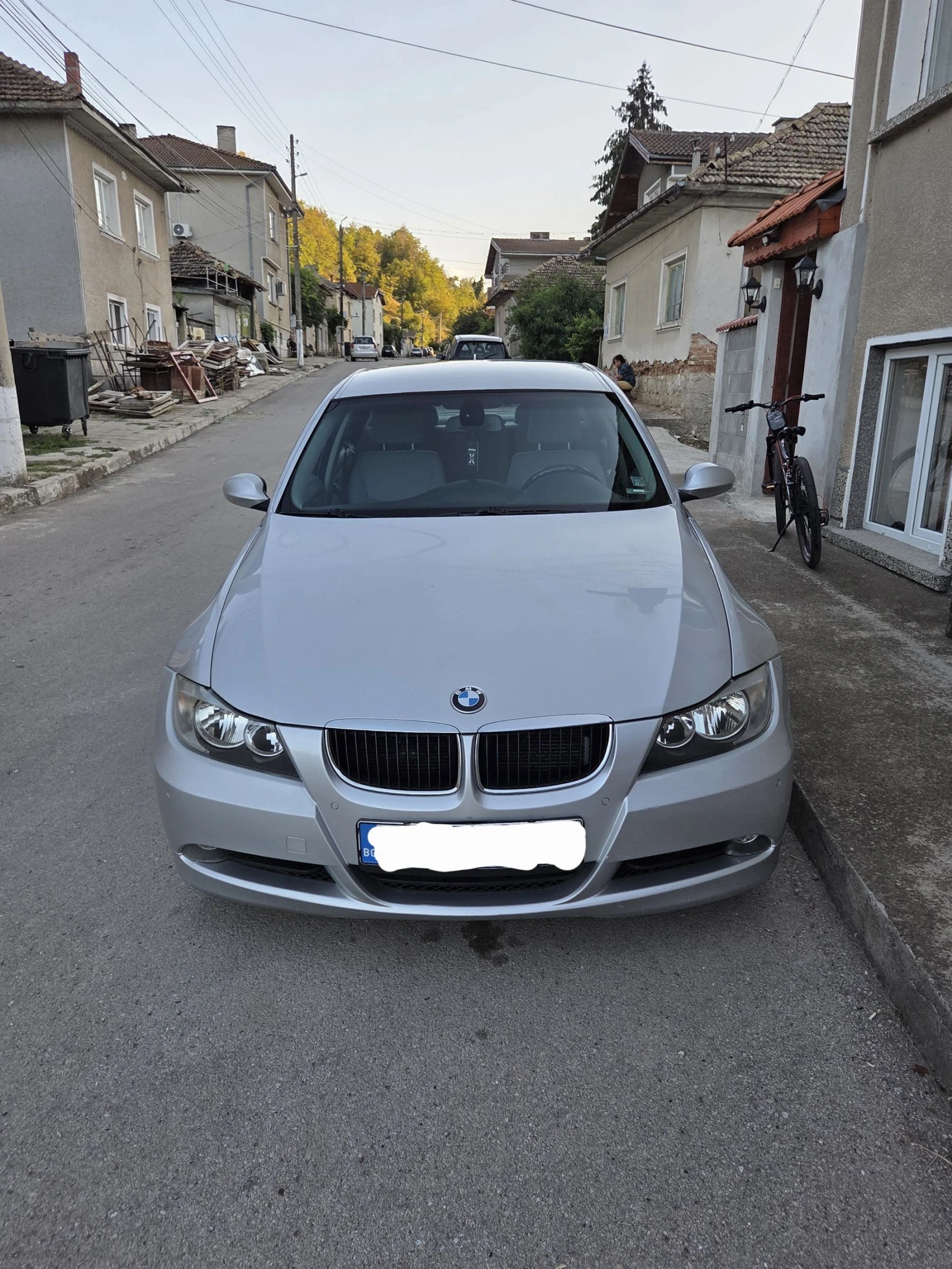 BMW 320  - изображение 2