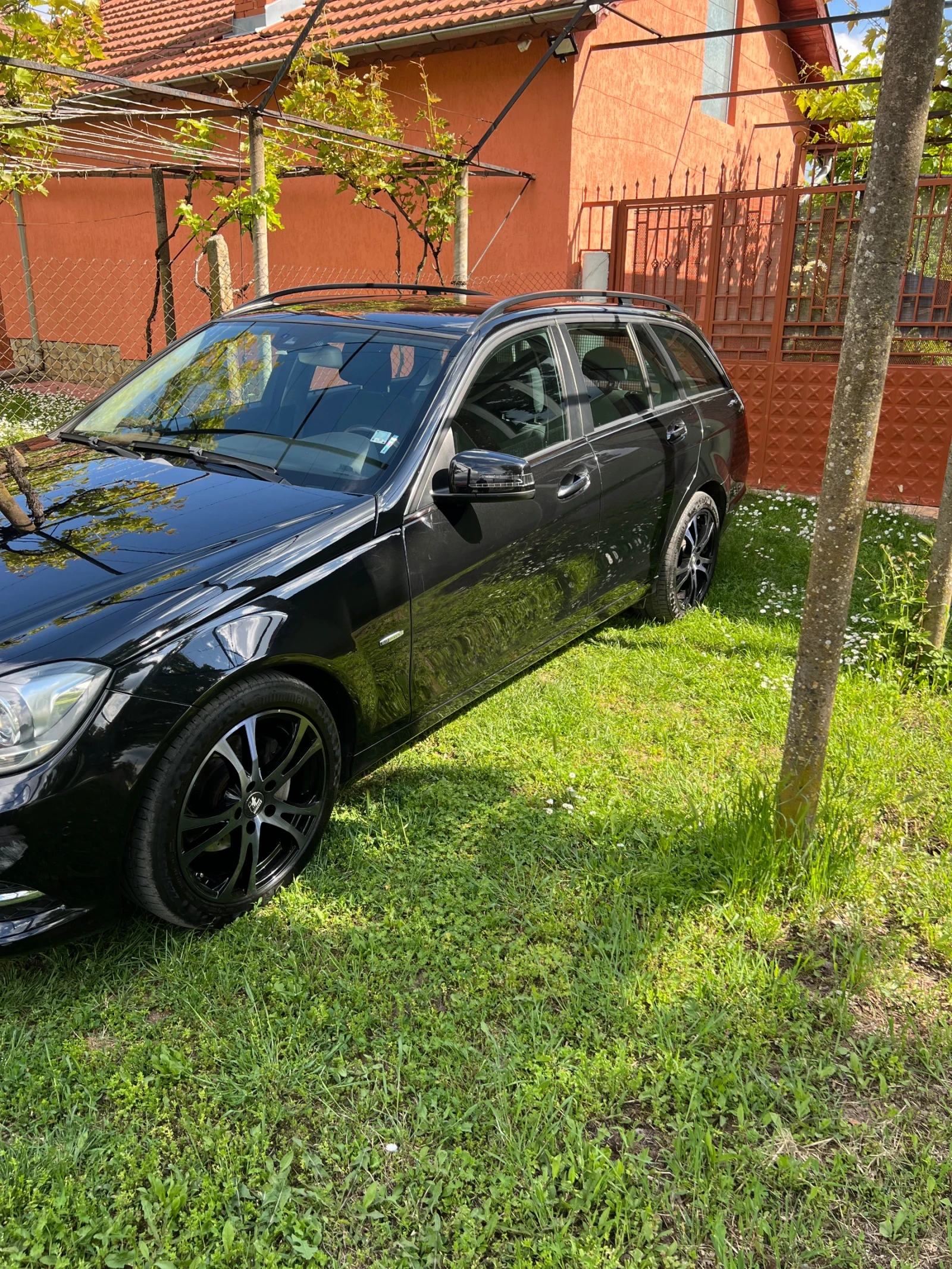 Mercedes-Benz C 250 4X4 - изображение 4