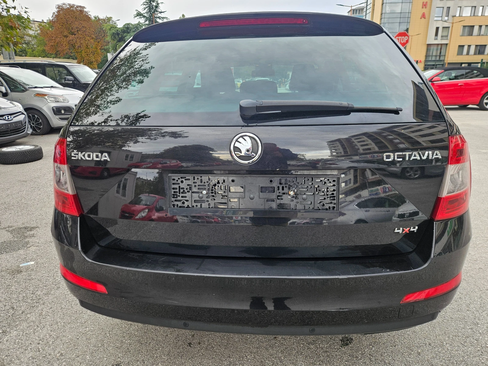 Skoda Octavia 1.6TDI 105кс. 4х4 - изображение 6