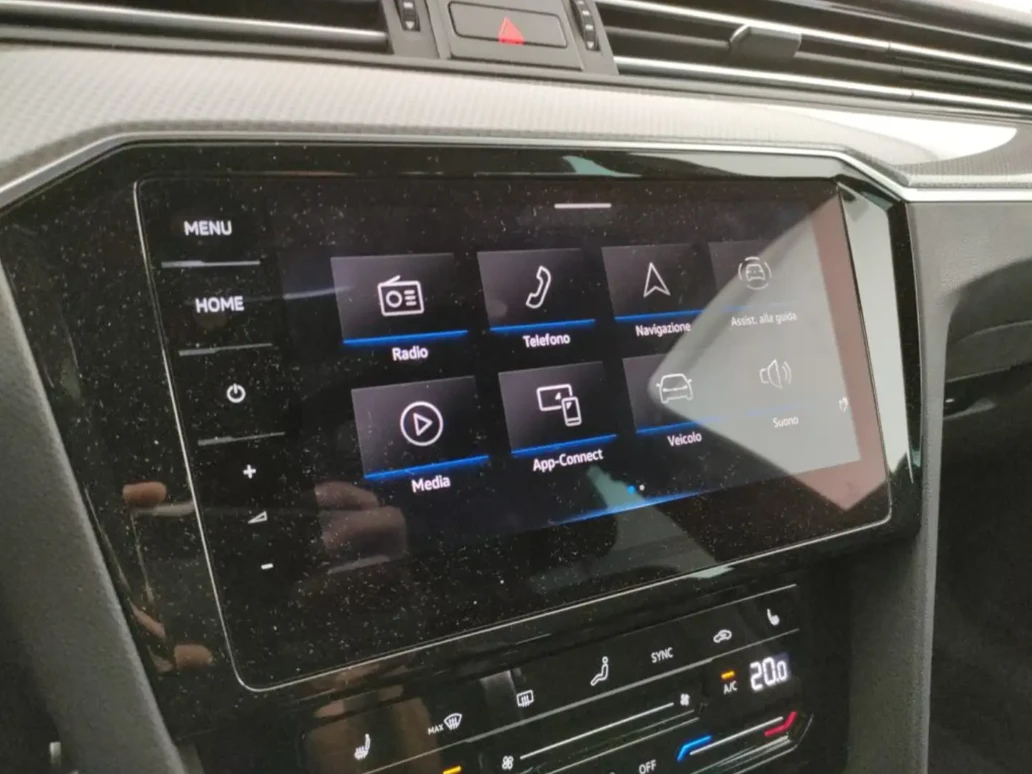 VW Passat N1 DIGITAL DSG 4x4, снимка 14 - Автомобили и джипове - 53822825