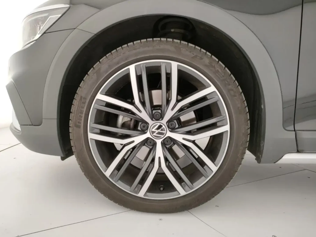 VW Passat N1 DIGITAL DSG 4x4, снимка 6 - Автомобили и джипове - 53822825