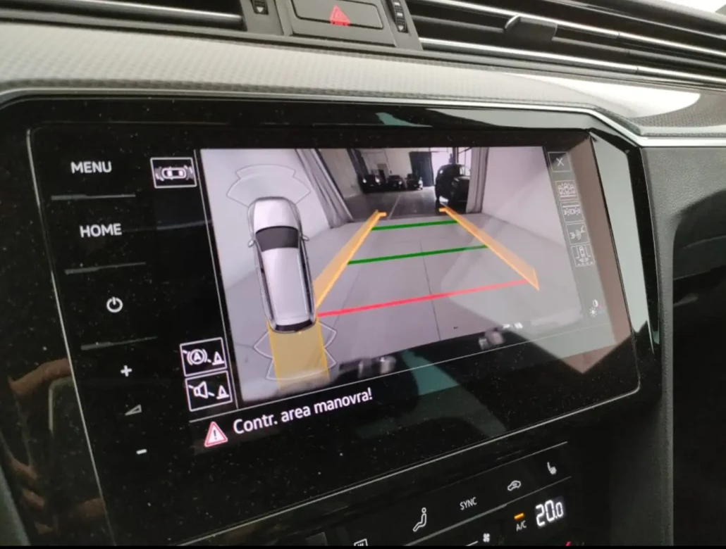 VW Passat N1 DIGITAL DSG 4x4, снимка 15 - Автомобили и джипове - 53822825