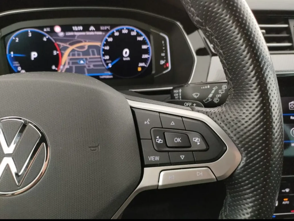 VW Passat N1 DIGITAL DSG 4x4, снимка 12 - Автомобили и джипове - 53822825