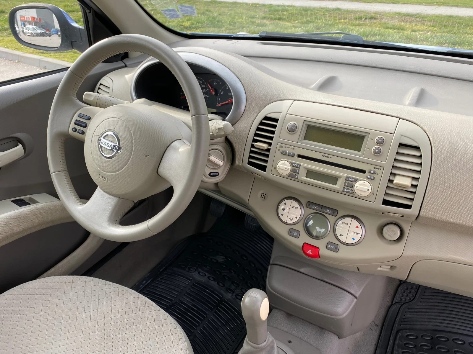 Nissan Micra, снимка 13 - Автомобили и джипове - 53923034
