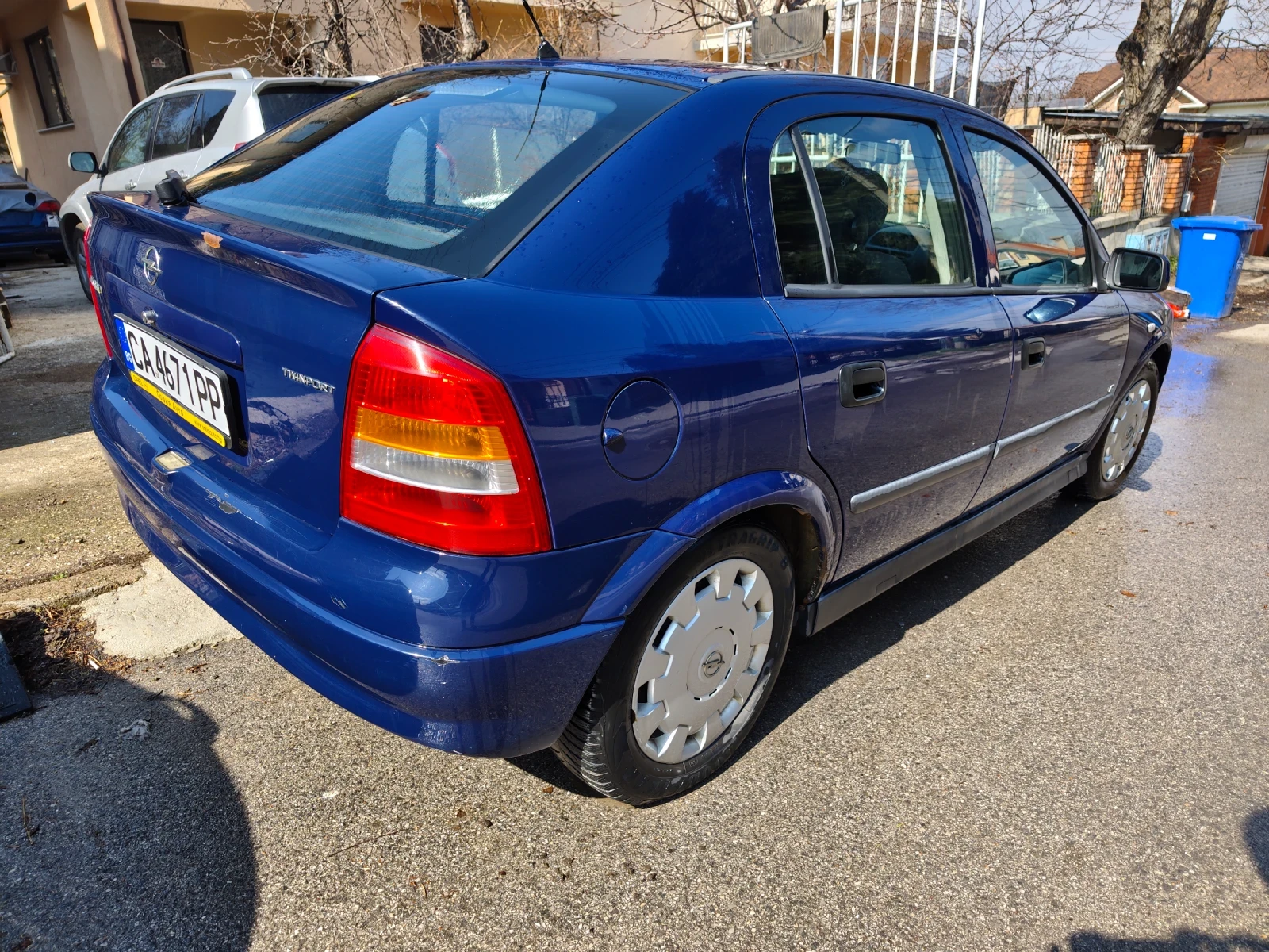 Opel Astra Хеджбек, снимка 3 - Автомобили и джипове - 54326872