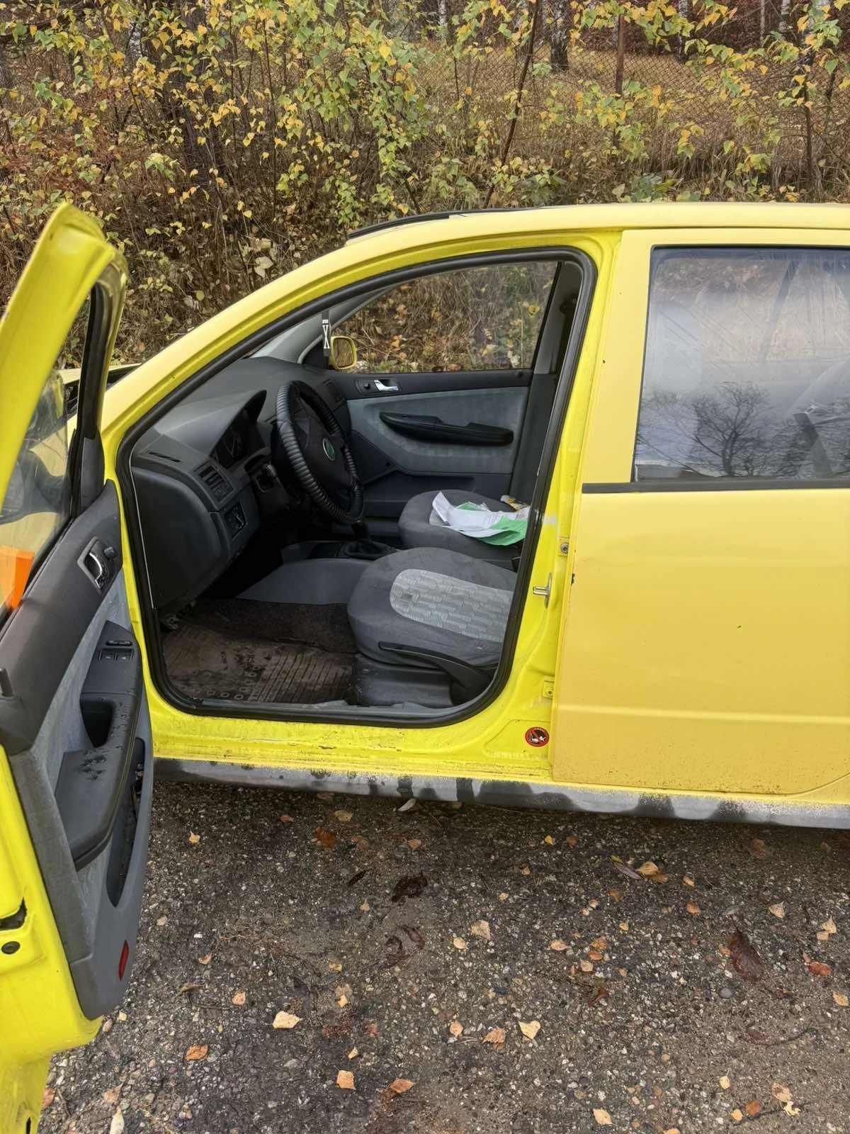 Skoda Fabia, снимка 5 - Автомобили и джипове - 54769724