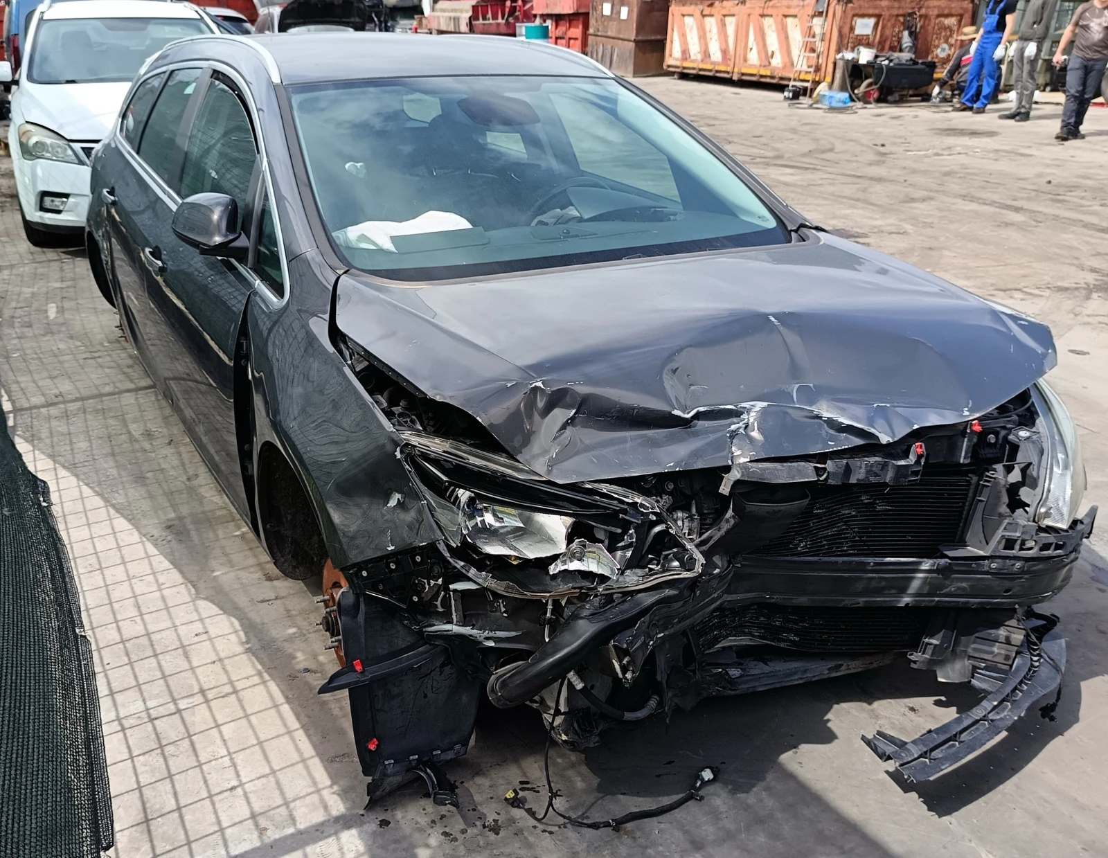 Opel Astra 1.6CDTI B16DTL