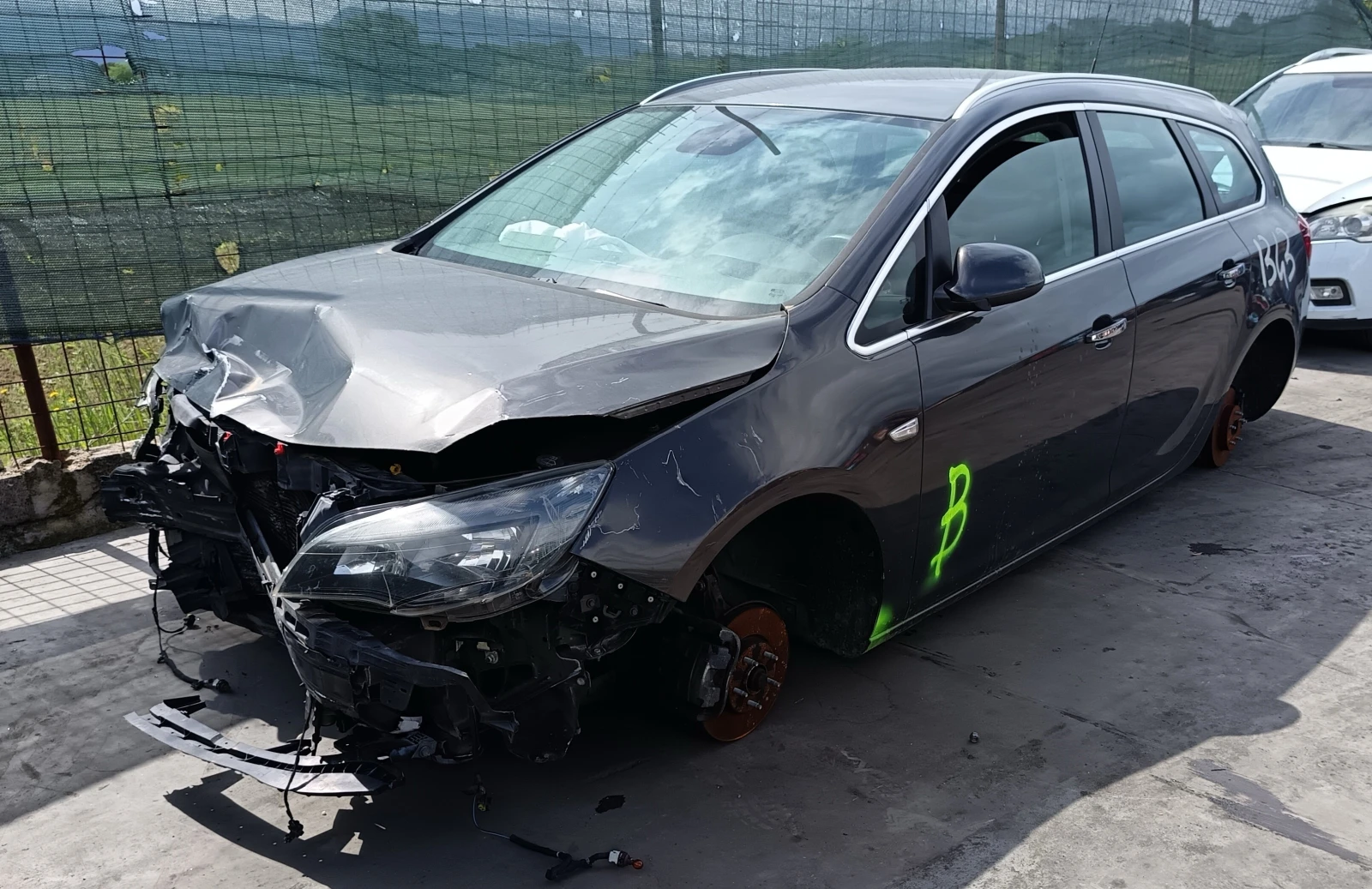 Opel Astra 1.6CDTI B16DTL, снимка 2 - Автомобили и джипове - 54708931